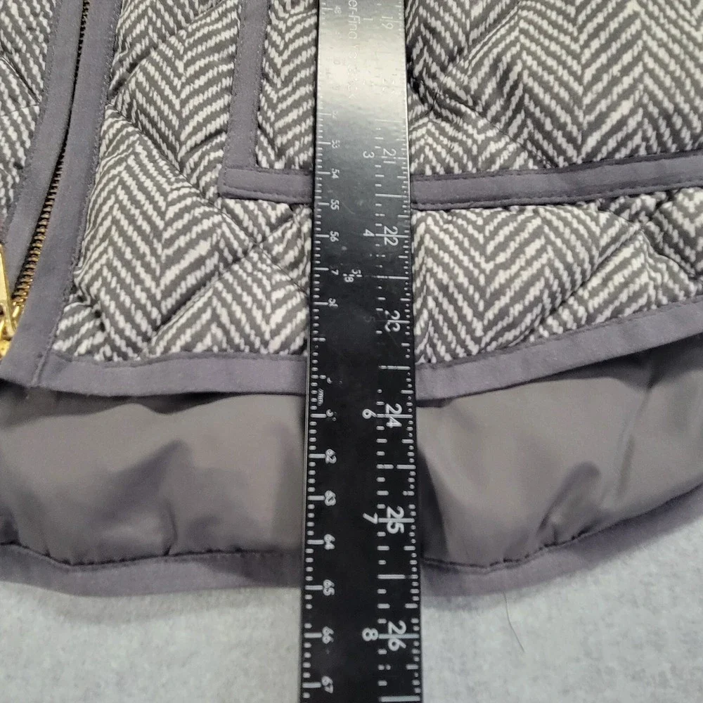 J.Crew Excursion‎ Quilted Down Vest Grey Herringbone Puffer Style Womens Medium